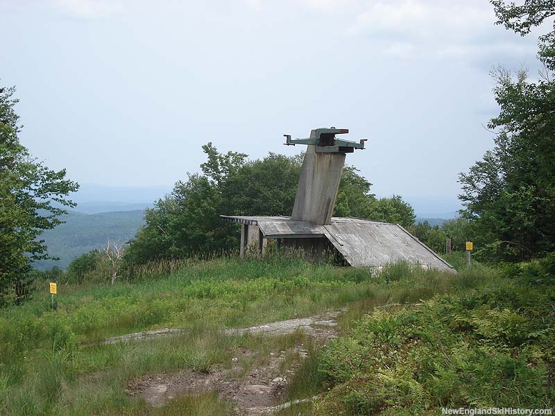 The top terminal remains of the Showcase Double in 2006