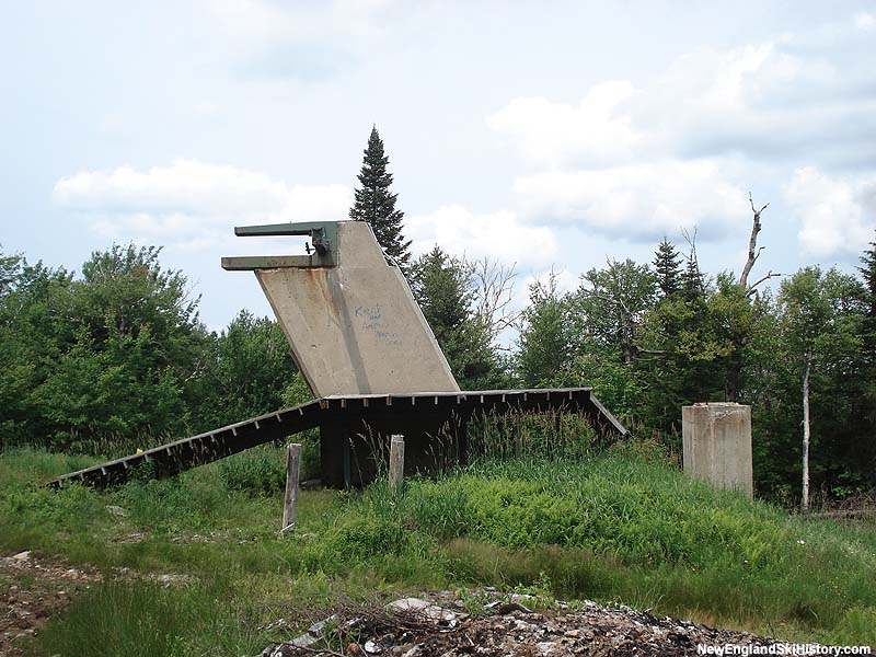 The top terminal remains of the Showcase Double in 2006