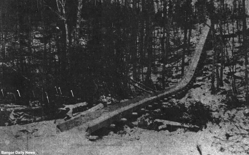 The toboggan chute (December 1937)