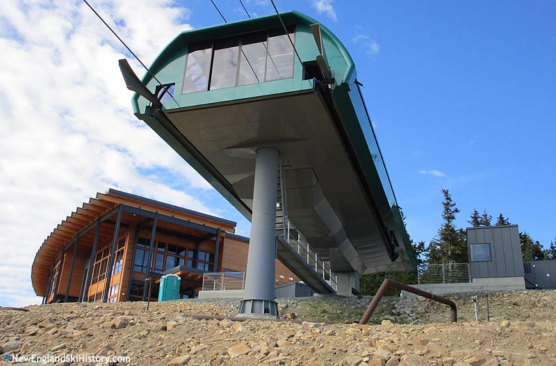 Installation of the Presidential Bahn Gondola in 2018