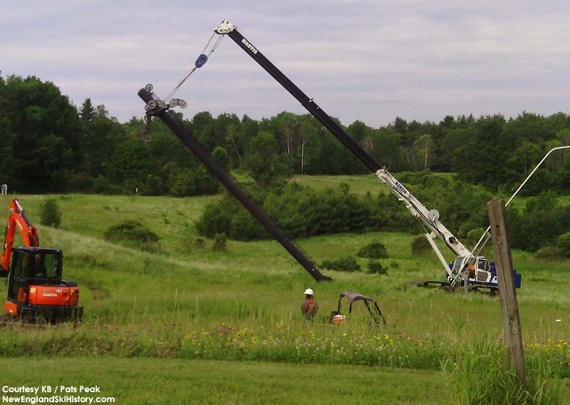 Removal of the lower mountain chairlifts (2014)