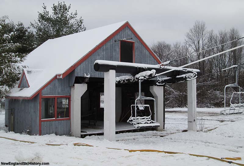 The bottom terminal (2014)