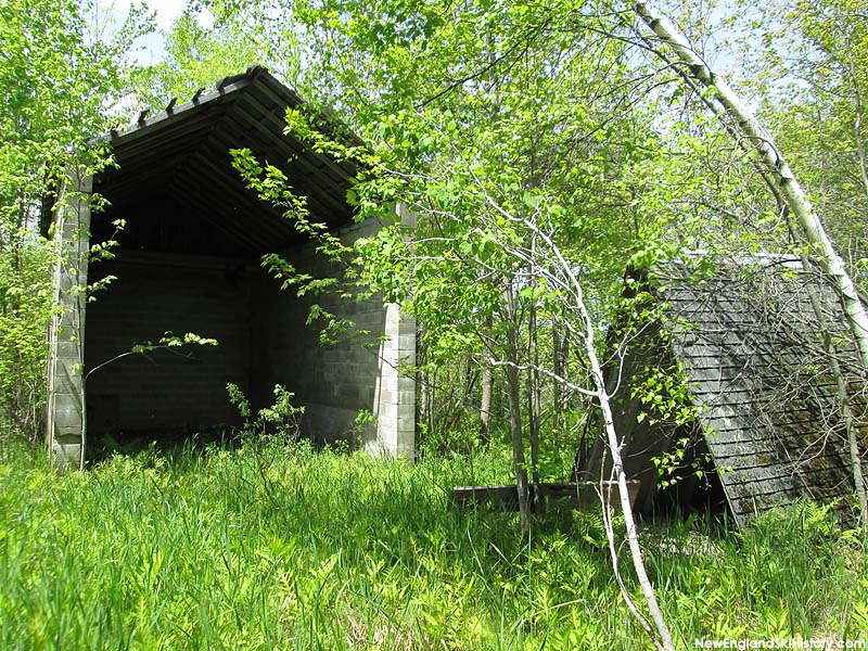 The bottom terminal (2014)