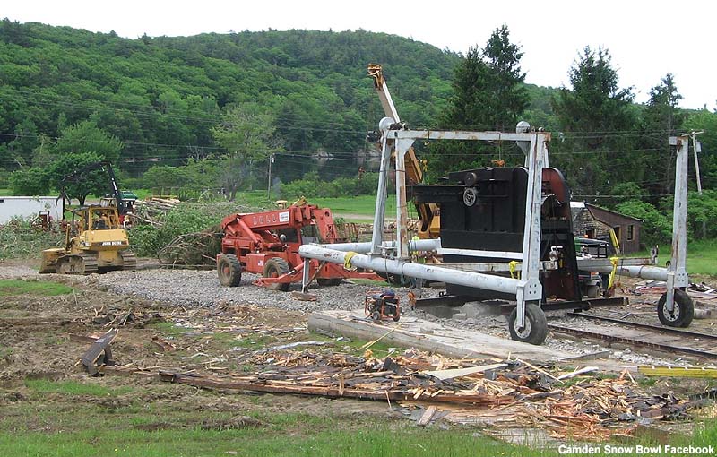 Removal of the bottom terminal circa June 2014