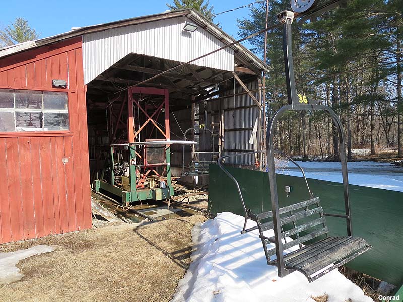 The bottom terminal (2012)