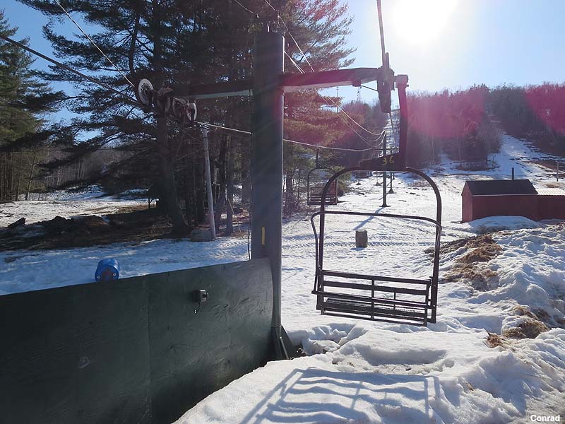 The bottom terminal (2012)