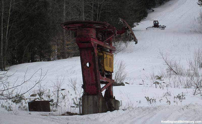 The bottom terminal (2015)