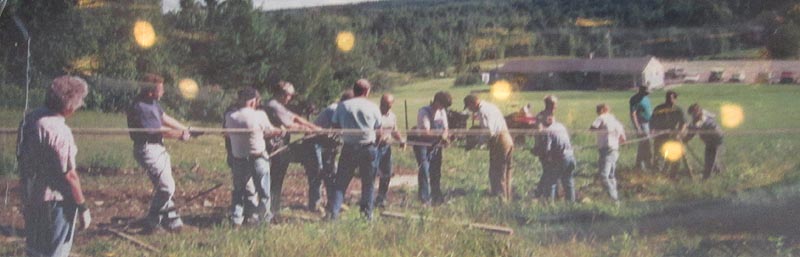 Splicing the cable (1998)