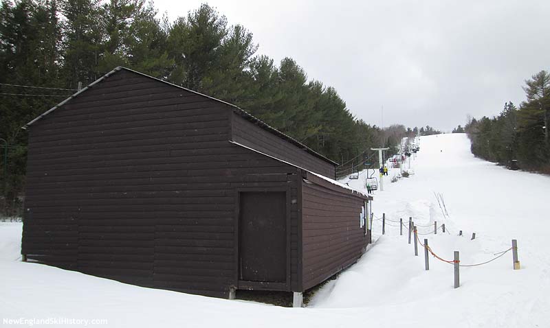 The bottom terminal (2015)