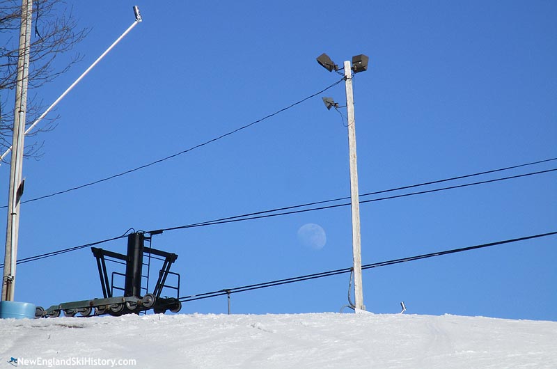 The mid station (2016)