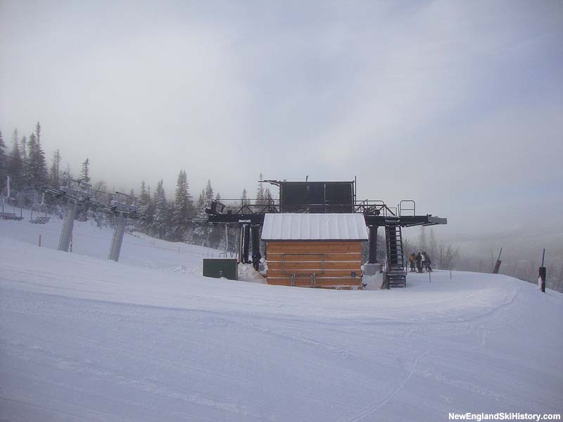 The Timberline Quad base terminal in 2011