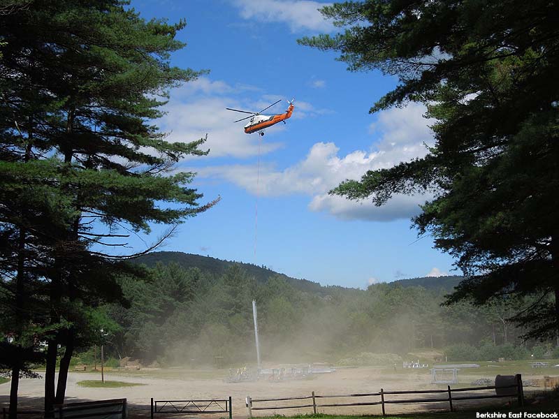 Helicopter installation of the Summit Quad (August 28, 2014)