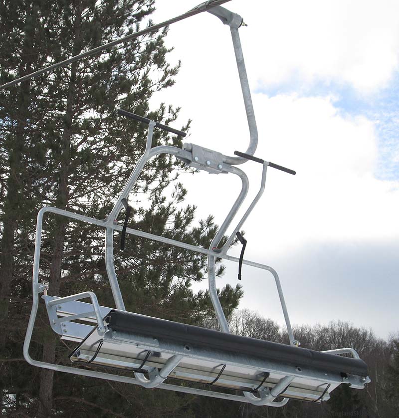 A chair (2014)