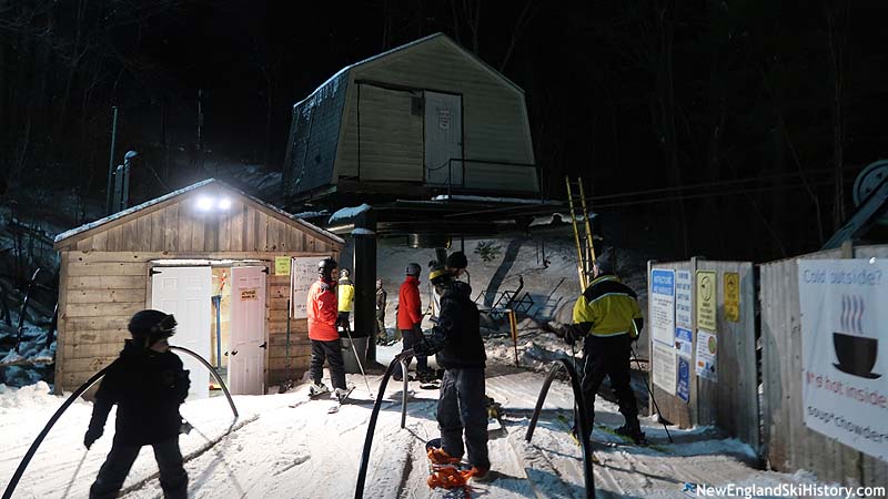 The bottom terminal (2017)