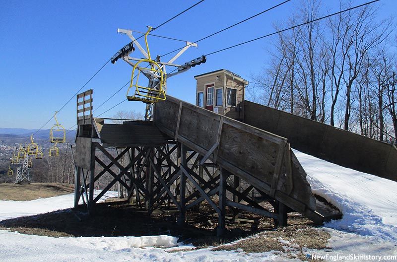 The top terminal (2016)