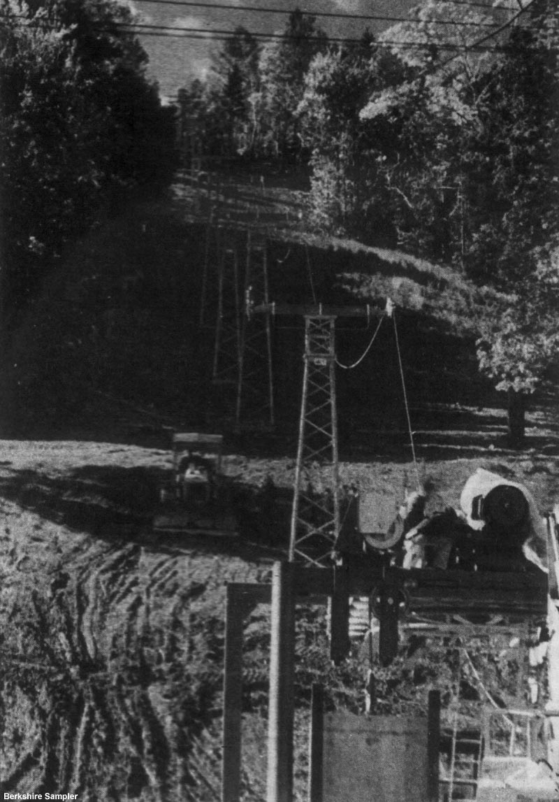 Construction of the lift (October 1977)