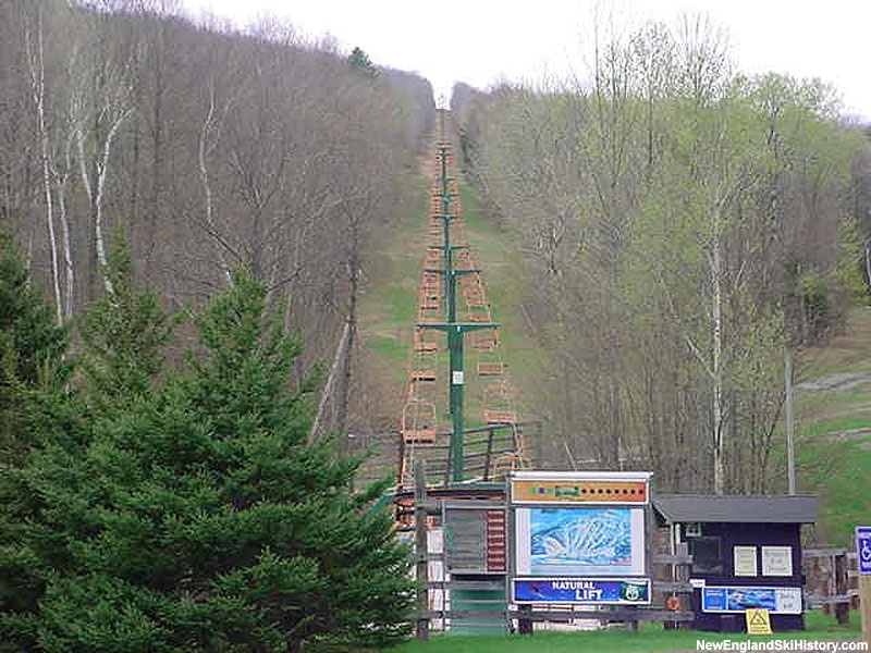 Dot's Lift in 2002