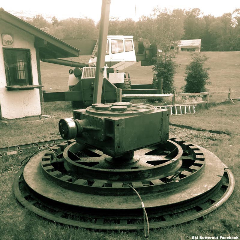 Removal of the lift (2021)