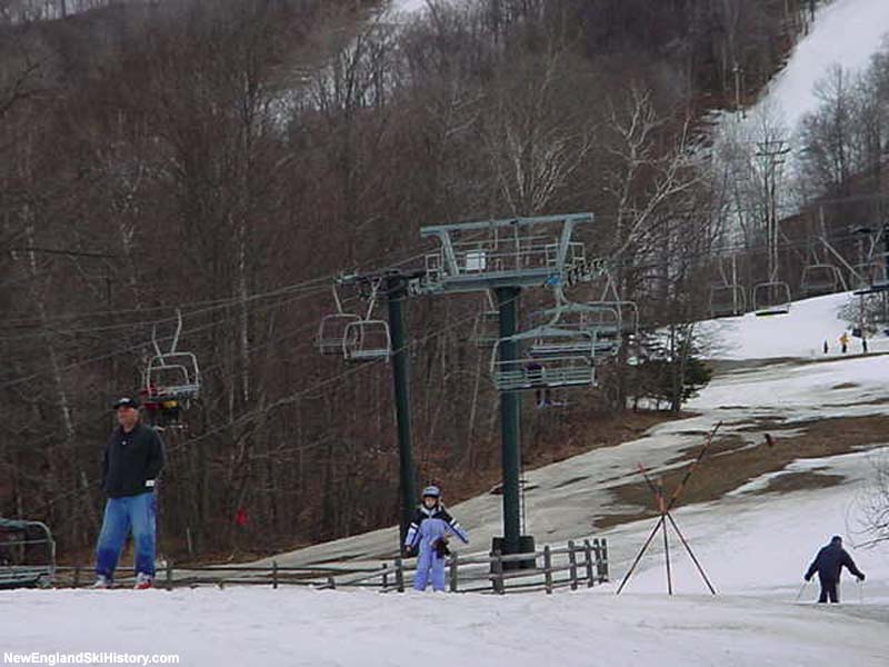 The lift line (left) (2002)