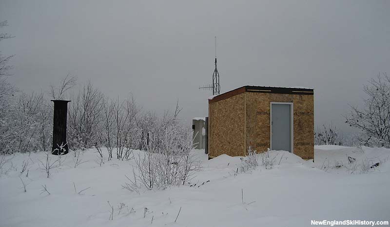 The remains of the top terminal of the first summit quad in 2007