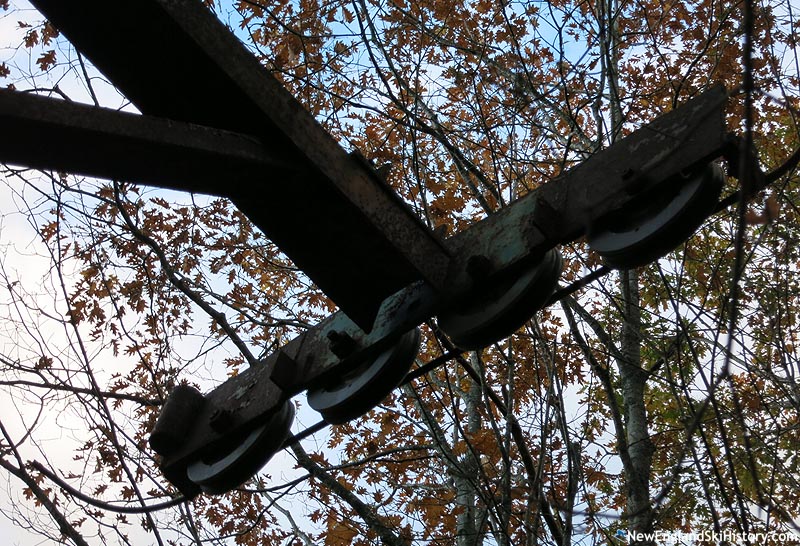 A sheave train (October 2014)