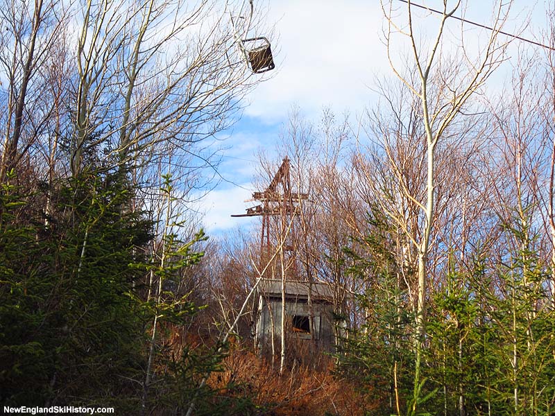 The 2700' T-Bar top terminal in 2011