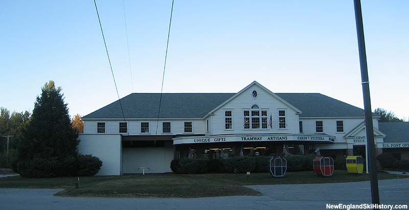 The gondola base station in 2007