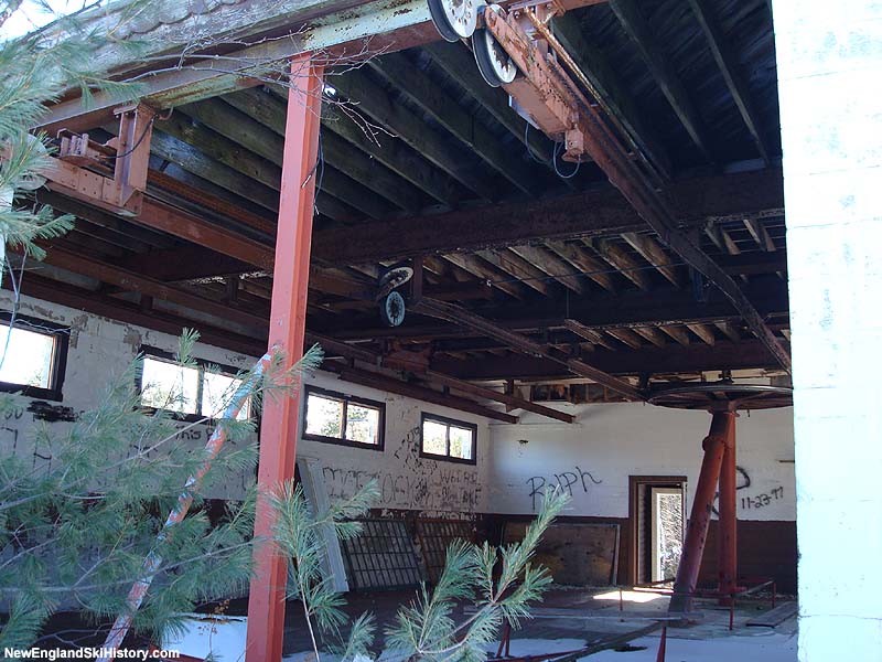 The gondola top terminal in 2008