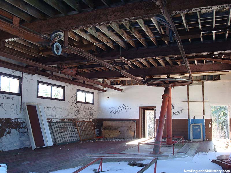 The gondola top terminal in 2008