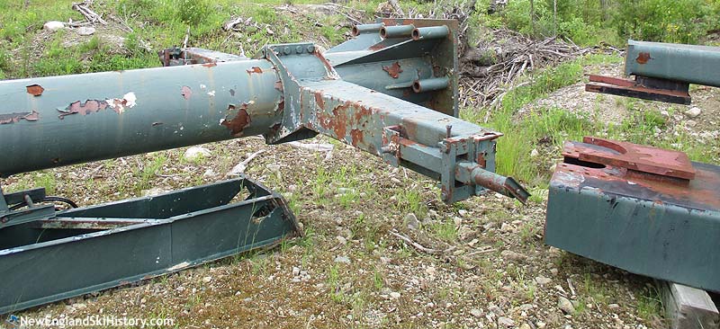 The lift in storage (2016)