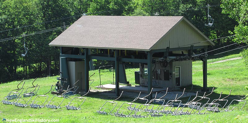 The bottom terminal (2015)