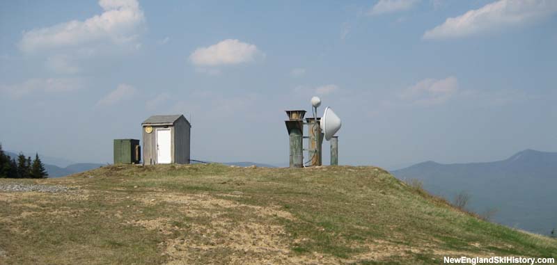 The abandoned top portion of the White Peaks Quad in 2007