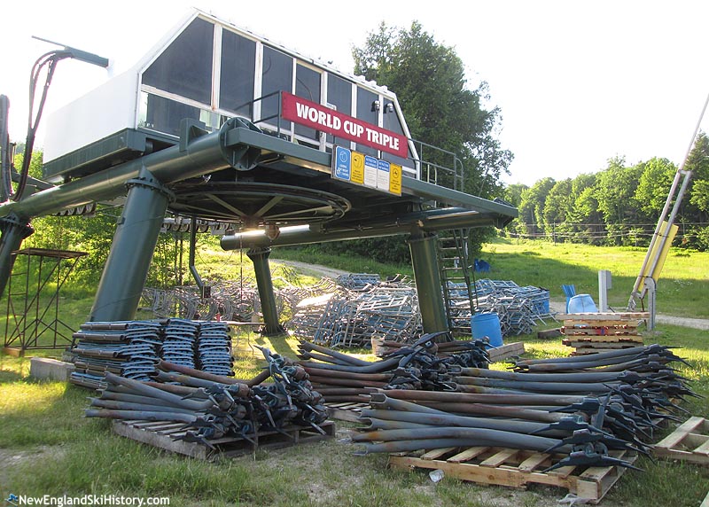 The bottom terminal (2016)