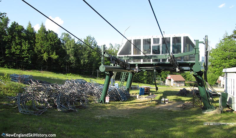 The bottom terminal (2016)