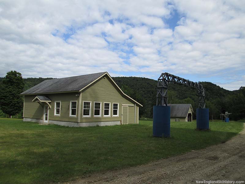The former bottom terminal (2014)