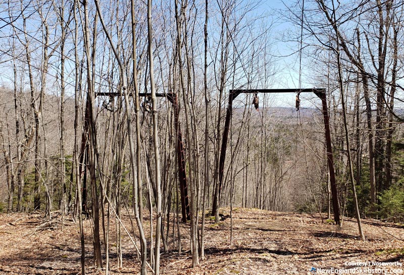 The lift line (left) (April 2020)