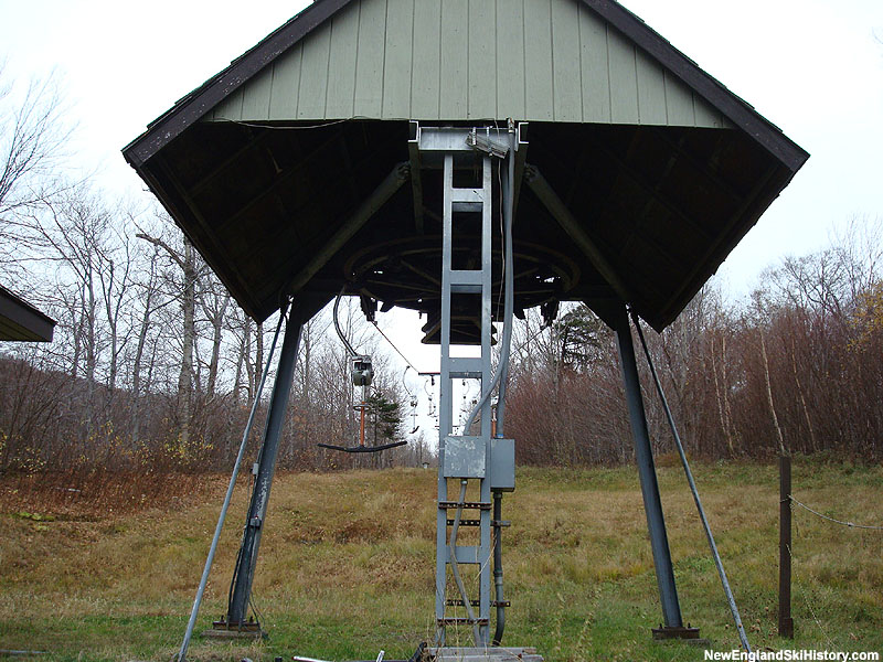 Queen's Highway T-Bar in 2007