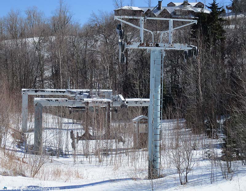 The remains of the bottom terminal (2016)