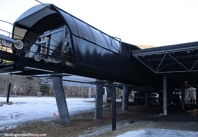 The bottom terminal (2016)