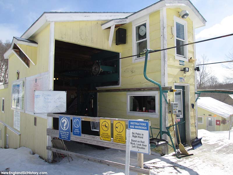 The bottom terminal (2015)