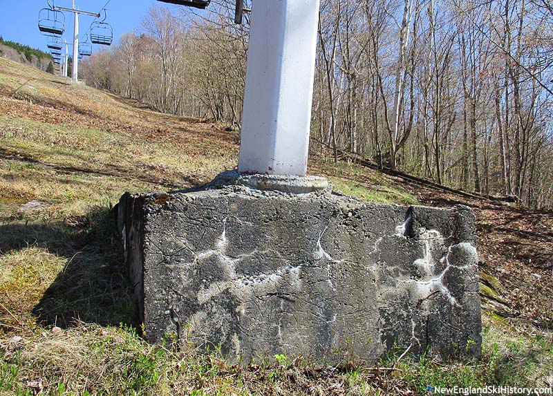 A tower footing (2018)