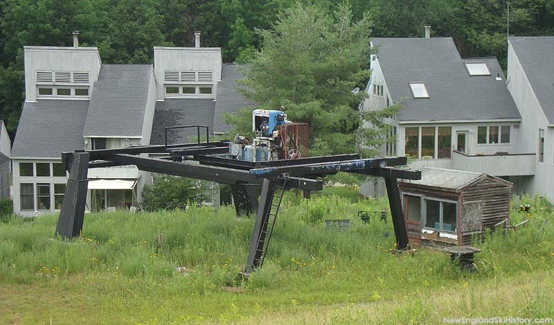 The bottom terminal (2010)