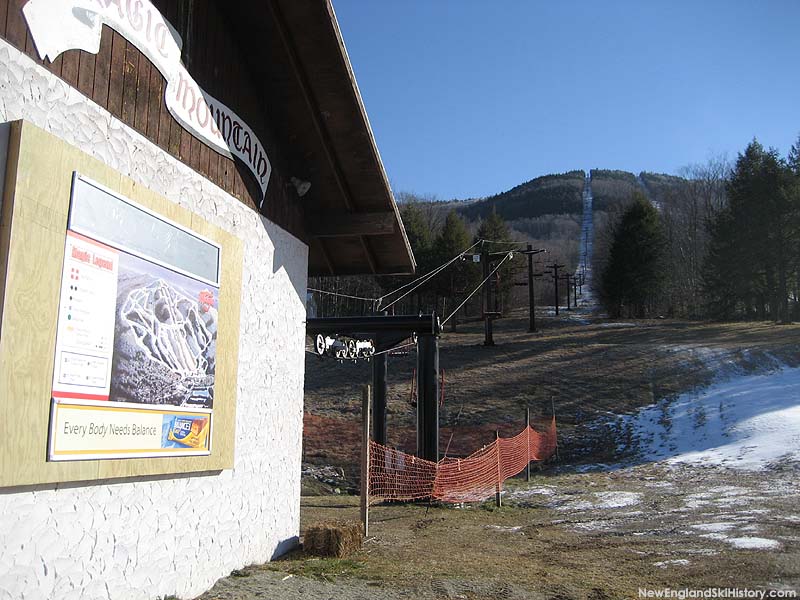 The base terminal (December 2006)