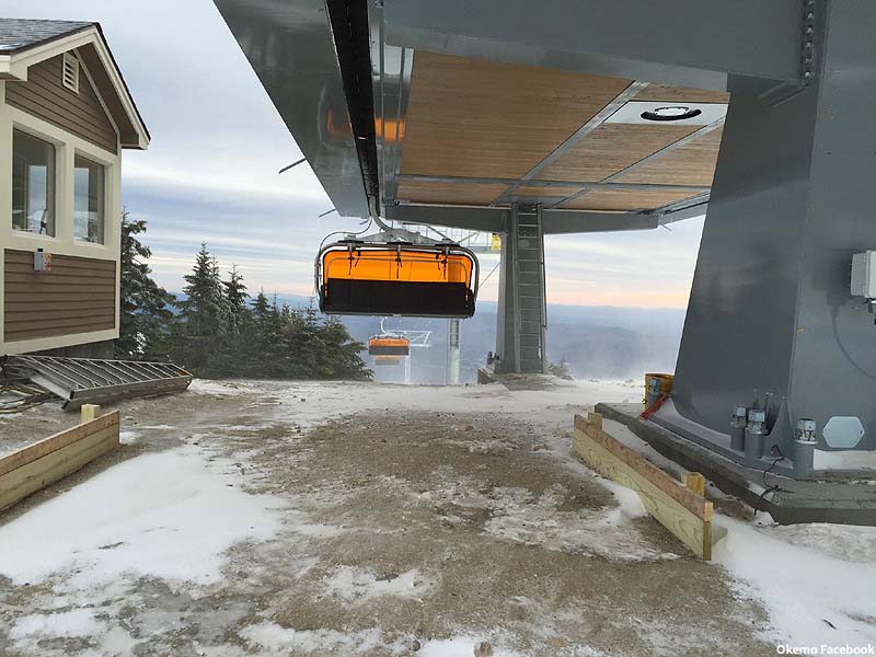 Chairs now on the haul rope (Nov. 22, 2014)