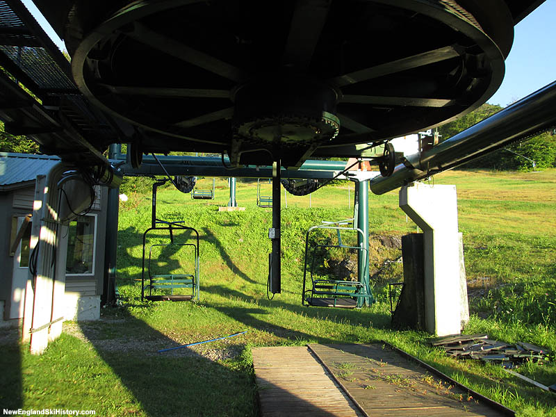 The bottom terminal (2014)