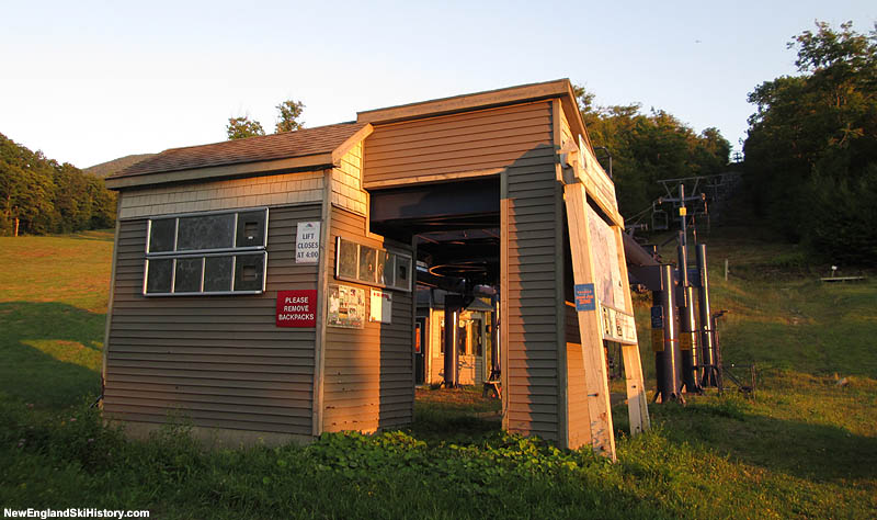 The bottom terminal (2014)