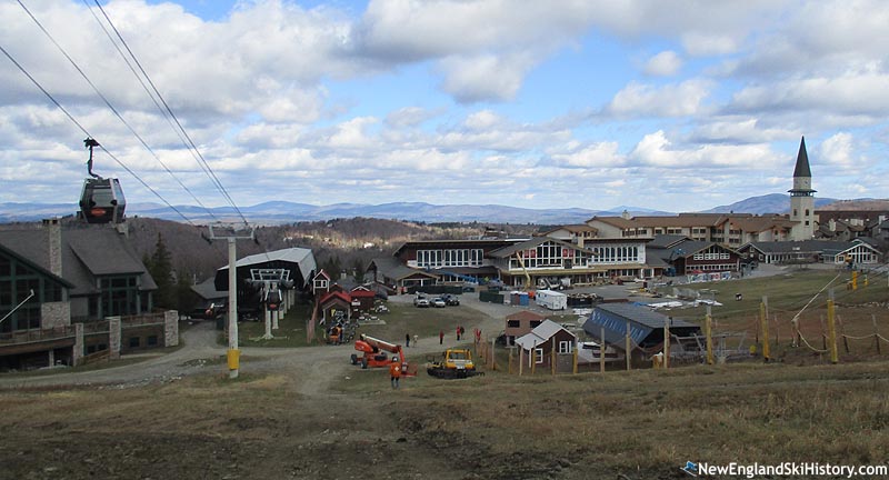 The bottom terminal (right) (2015)