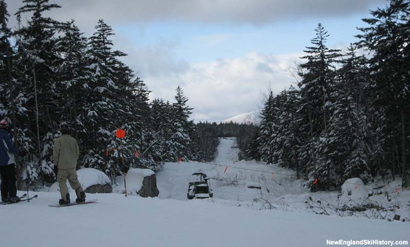 The Tote Road Quad lift line in 2007